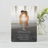 Chic Elegant Wavy Black Abstract Foto Weddenschap Kaart (Staand voorkant)