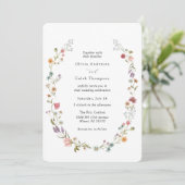 Chic Elegant Wildflower Wreatding Wedding Invitati Kaart (Staand voorkant)