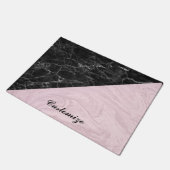 Chic Elegant zwart roze marmer personaliseren Deurmat (Schuin)
