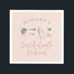 Chic elegante moderne waterverf drankjes vrijgezel servet<br><div class="desc">Chic elegante moderne waterverf drankjes vrijgezellenfeest weekend ontwerp. Idee cadeau bijpassende meiden weekend feest decoratie.</div>