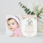 Chic Elephant Blush Pink Floral 1st Birthday Foto Bedankkaart (Staand voorkant)