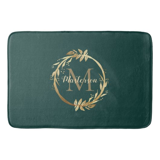 Chic Emerald Green Gold Monogram Eucalyptus Wreath Badmat (Voorkant)