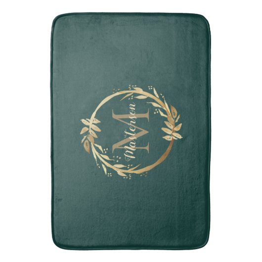 Chic Emerald Green Gold Monogram Eucalyptus Wreath Badmat (Voorkant Verticaal)