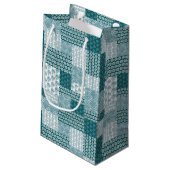 Chic Ethnic Faux Patchwork Patroon, Blauwgroen en  Klein Cadeauzakje (Achterkant Gekanteld)