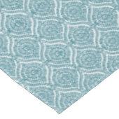 Chic Ethnic Ogee Pattern in Blauwgroen op White Tafelkleed (Gekanteld)