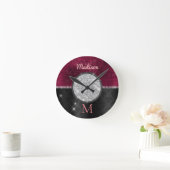 Chic faux Silver Glitter Burgundy Black monogram Ronde Klok (Huis)