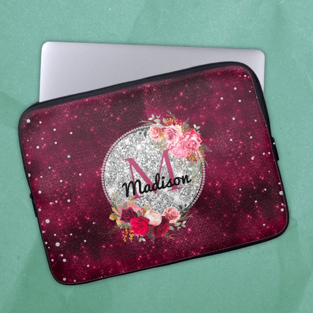 Chic faux Silver Glitter Burgundy Floral monogram Laptop Sleeve (Creator heeft geüpload)
