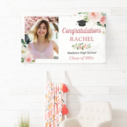 Chic Floral Gold Afstuderen Celebration Foto Spandoek (Insitu)
