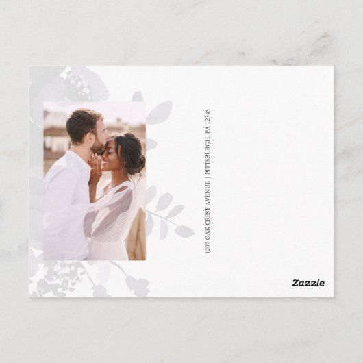 Chic Floral Overlay Paarse trouwfoto Dank u Briefkaart (Achterkant)