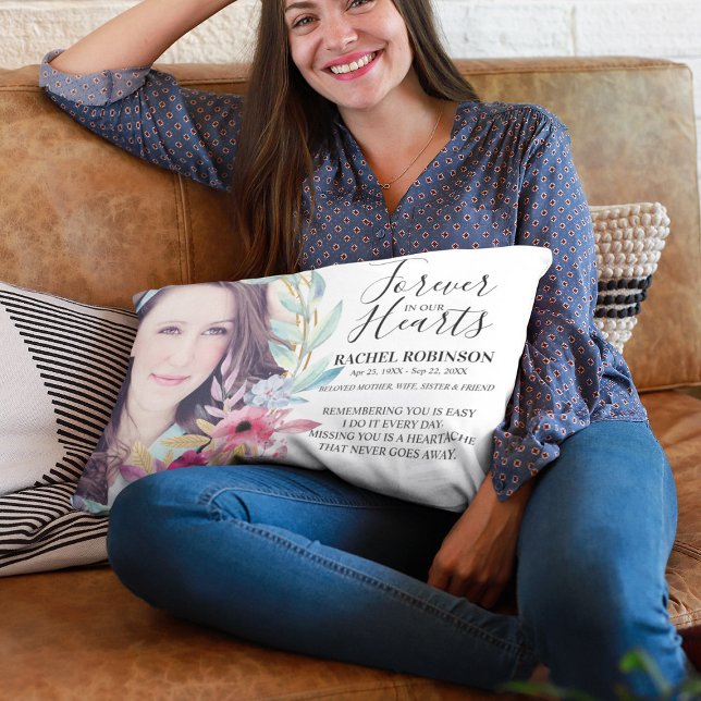 Chic Floral Remembrance Familiemonument Accent Kussen (Creator heeft geüpload)