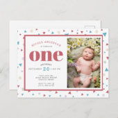 Chic Geometric Triangle en Swirls First Birthday Aankondigingskaart (Voorkant / Achterkant)
