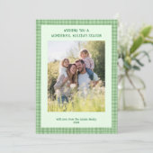 Chic Gingham Christmas Green Custom 5 Foto Feestdagenkaart (Staand voorkant)