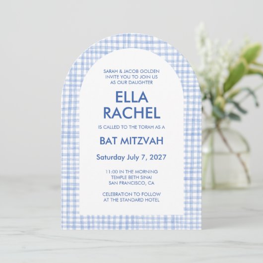 Chic Gingham Modern Custom QR Bat Bar Mitzvah Arch Kaart (Staand voorkant)