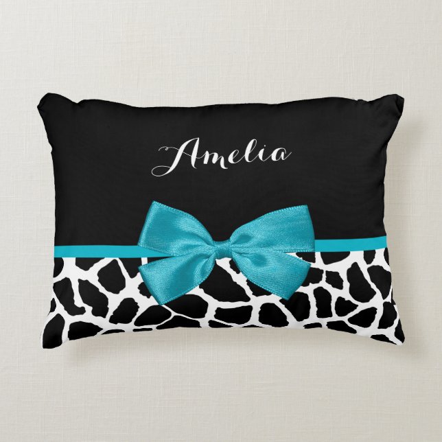 Chic Giraffe print Aqua Blue Ribbon Bow met naam Decoratief Kussen (Voorkant)