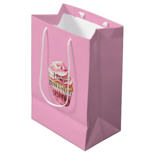 Chic Girly Pink Cupcake Birthday Medium Cadeauzakje (Voorkant Gekanteld)