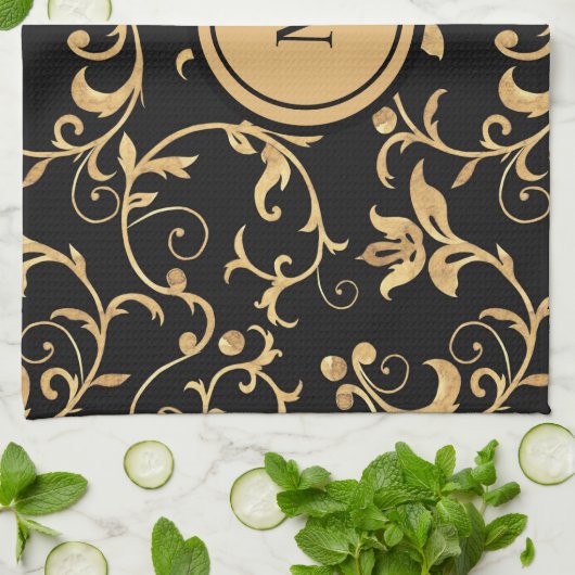 Chic Gold Black Royal Monogram Damask Theedoek (Gevouwen)