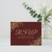 Chic Gold Curls & Swirls op Auburn Wedding RSVP Briefkaart (Staand voorkant)