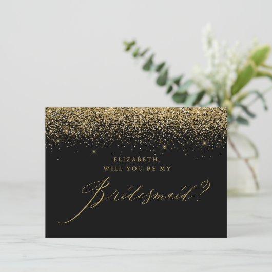 Chic Gold Glitter Script Black Bridesmaid Kaart (Staand voorkant)