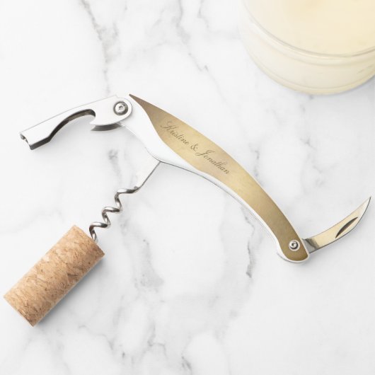 Chic Gold Script Calligraphy Shiny Gold Wedding Kurkentrekker (Voorkant)