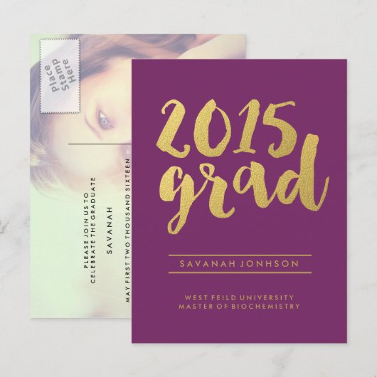 Chic Gold-script | Paarse Afstuderen Foto Briefkaa Uitnodiging Briefkaart (Voorkant / Achterkant)