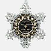 Chic Gold Swirls Diamonds 10th Wedding Jubileum Tin Sneeuwvlok Ornament (Voorkant)