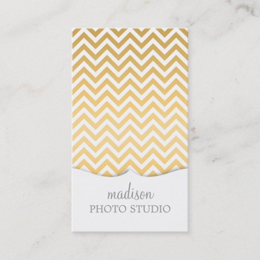 Chic Golden Chevron ZigZag Pattern | *Fake* Gold Visitekaartje (Voorkant)