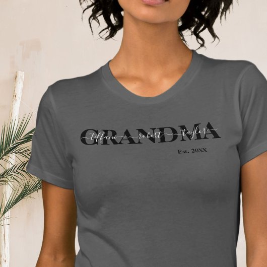 Chic Grandma met Kinder namen Jaar T-Shirt