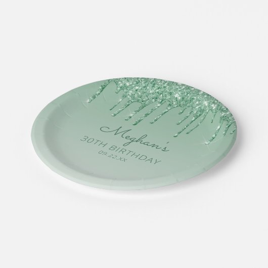 Chic Green Glitter Drip 30th Birthday Party Papieren Bordje (Gekanteld)