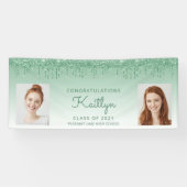 Chic Green Glitter Drip Two Photo Afstuderen Spandoek (Horizontaal)