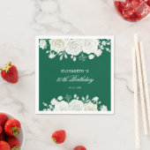 Chic Green Pastel White Rose Greenery Verjaardag Servet (Insitu)