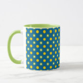Chic Green Yellow Polka Dots op Blue Ringer Mok (Links)
