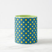 Chic Green Yellow Polka Dots op Blue Ringer Mok (Midden)
