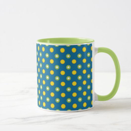 Chic Green Yellow Polka Dots op Blue Ringer Mok (Rechts)