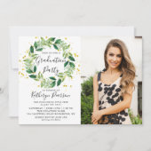 Chic Greenery Wreath Gold Glitter Afstuderen Foto Kaart (Voorkant)