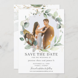 Chic Greenery Wreath Photo Save the Date Kaart