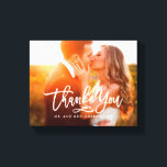 Chic Hand Lettered Bedankt Foto Canvas Afdruk<br><div class="desc">Dit stijlvolle 1-fotocanvas met volledige aftaping biedt een prachtig,  gratis geschreven script dat "Dank u" zegt. Ideaal om je favoriete foto te laten zien en thuis te blijven.</div>
