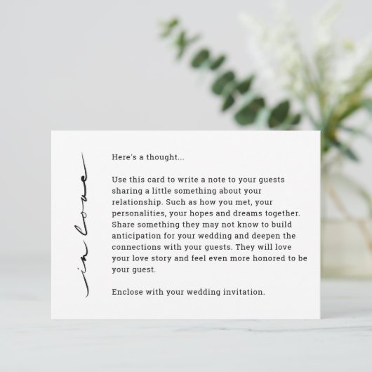 Chic Hand Lettered "In Love" Enclosure Kaart (Staand voorkant)