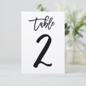 Chic handgeschreven kraft tafelnummerkaart | Tafel Kaart (Staand voorkant)