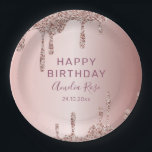 Chic Happy Birthday Roos Gold Glitter Papieren Bordje<br><div class="desc">Laat uw verjaardagsfeest schitteren met dit elegante en glamoureuze feest bord, met een luxe rozen gouden metalen oppervlak versierd met oogverblindende rozen gouden glitter druppels. Ideaal voor een verjaardagsfeestje met een snoep thema, het glinsterende design creëer een leuke sfeer met een chique en moderne esthetiek. om bij uw stijl te...</div>