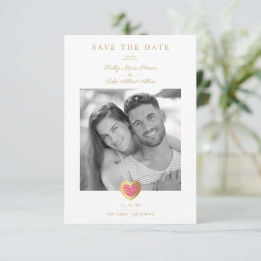 Chic Hot Pink & Gold Heart Photo Couple Wedding Save The Date (Staand voorkant)