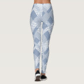 Chic Indigo Blue en White Faux Patchwork Pattern Leggings (Achterkant)