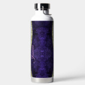 Chic Iridescent paars-blauwe faux-monogram Waterfles (Links)