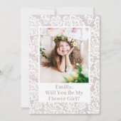 Chic Kanten Bloemenmeisje Voorstel Aangepaste Foto Kaart (Voorkant)