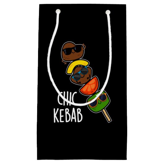Chic Kebab Funny Shish Kebab Pun Dark BG Klein Cadeauzakje (Voorkant)