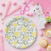Chic Lemons and Leaves Pattern Monogram Papieren Bordje (Feest)