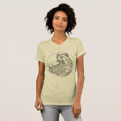 Chic Leopard – Bold & Stylish Everyday Wear T-shirt (Voorkant volledig)