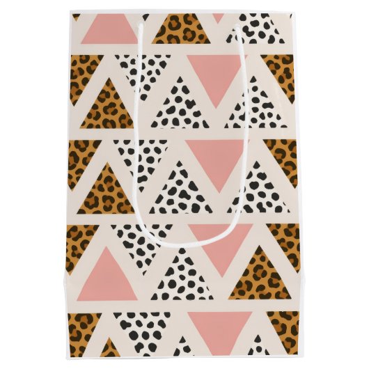 Chic Leopard & Pink Triangle Pattern Medium Cadeauzakje (Achterkant)