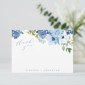 Chic Light Blue Waterverf Floral Script Custom Bedankkaart (Staand voorkant)