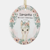 Chic Llama Blush Floral Baby Girl Eerste Kerstmis Keramisch Ornament (Rechts)