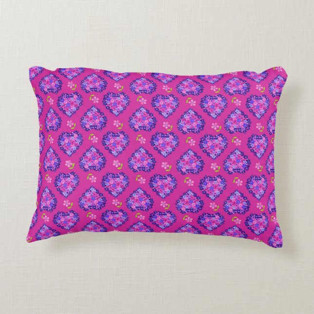 Chic Magenta Hearts en Flowers Accent Pillow Decoratief Kussen (Achterkant)